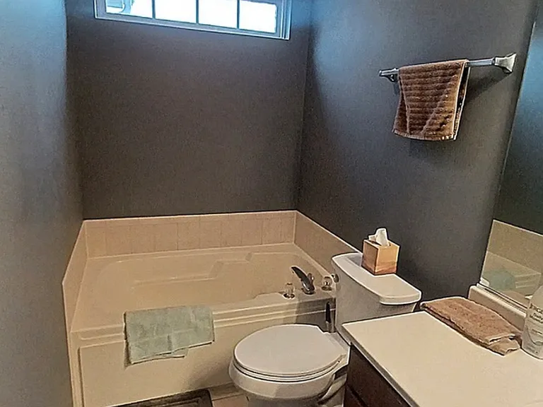 17543 S Gilbert Dr — Photo 12