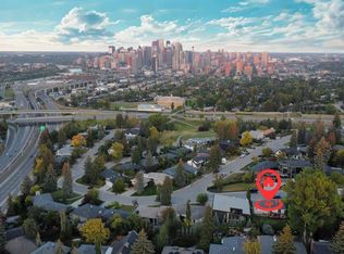 1437 E 23rd St SW, Calgary, AB T3C 1H5