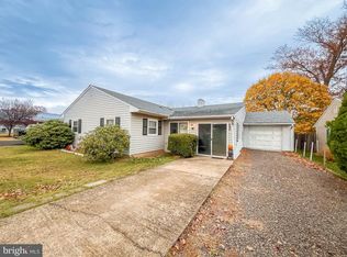 244 Guilford Rd, Fairless Hills, PA 19030