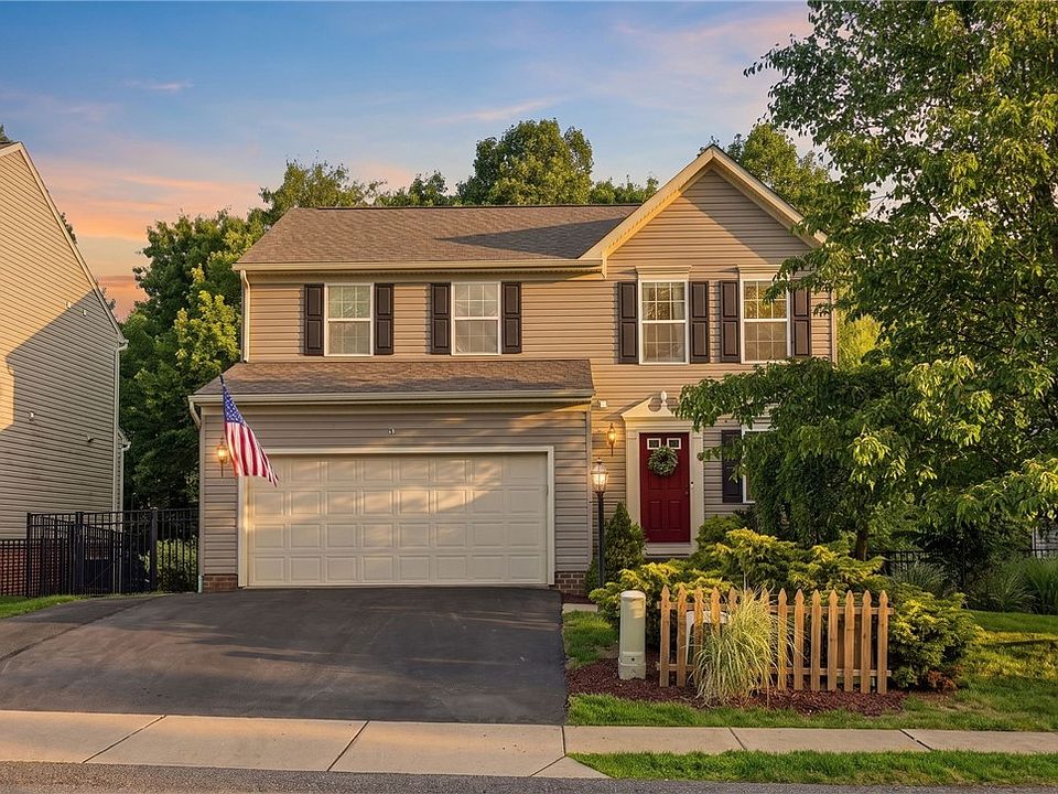 1st image of 123 Broadstone Dr