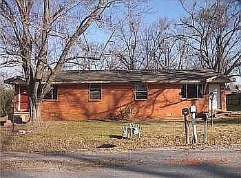 1st image of 206 N Florene St