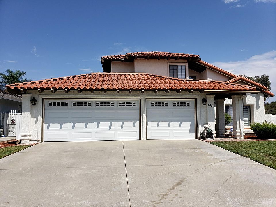 1st image of 25568 Blackthorne Dr #1