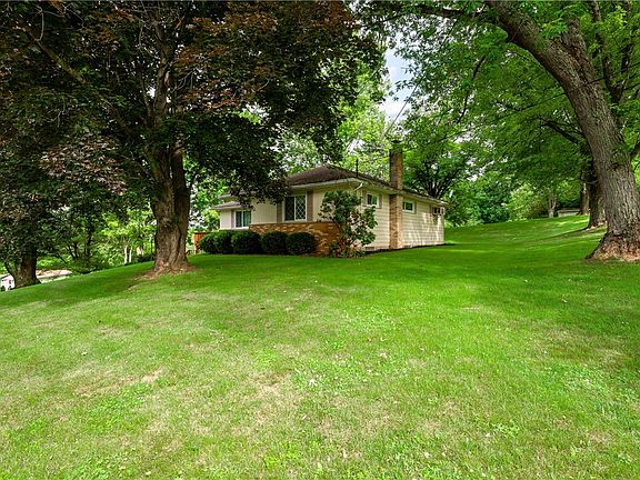 4th image of 311 Saint Joe Rd