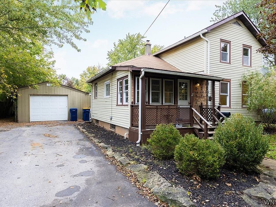1st image of 147 Stevens St