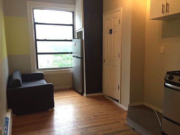 4th image of 495 Dekalb Ave APT 3F