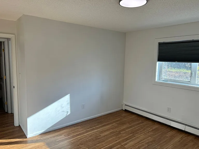 1029 Aurora Dr — Photo 11