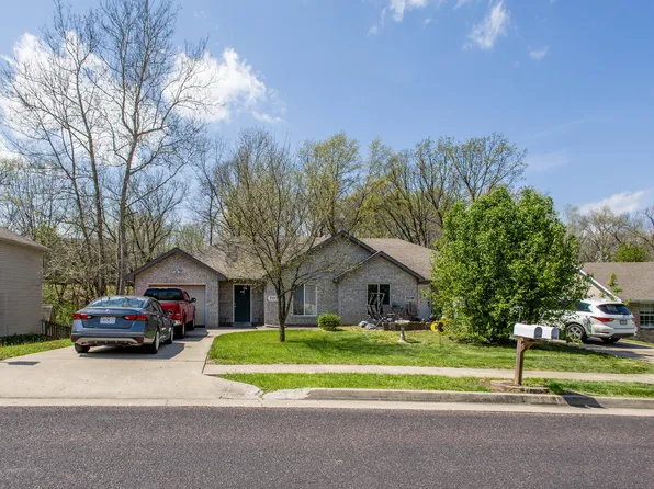 707-709 Wolf Trl, Columbia, MO 65201