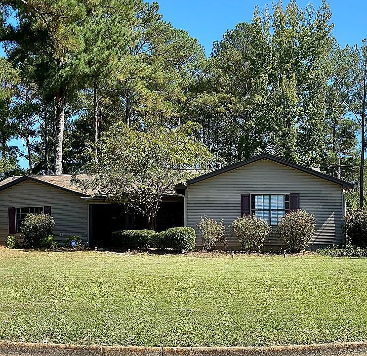 1st image of 1207 Independence Dr