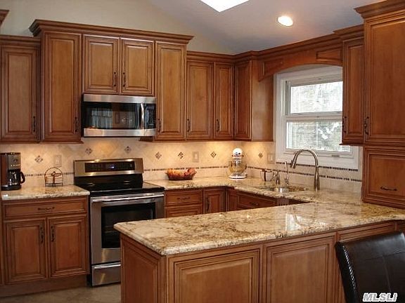 5th image of 12 Cherry Ln