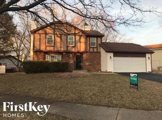 4649 Clarendon Ave, Richton Park, IL 60471