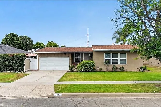 3683 San Anseline Ave — Photo 2