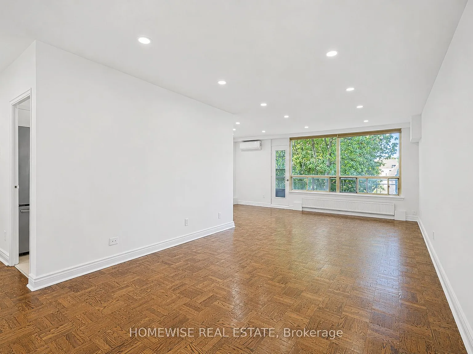 1 bed, $2,499 — Photo 2