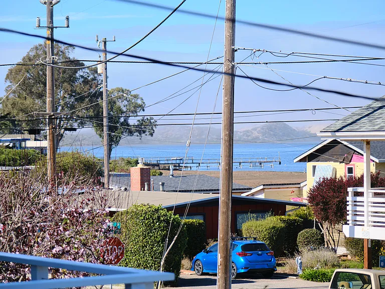 Vine St — Photo 30