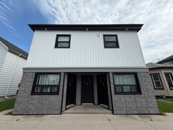 145 Ross St #3, Saint Thomas, ON N5R 3X9