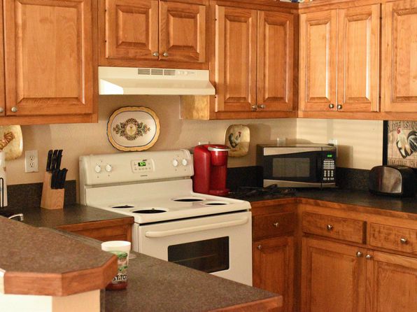 407 W Colquitt St #1, Sparks, GA 31647