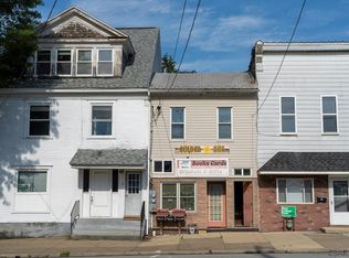 43 N 6th St, Indiana, PA 15701