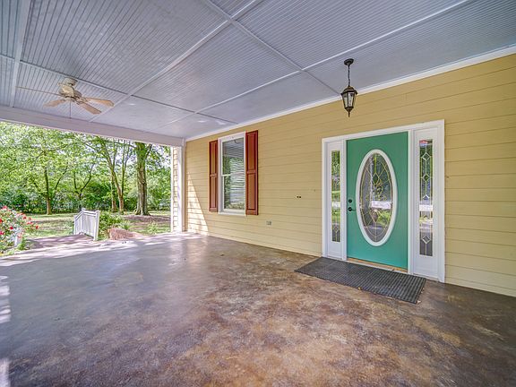5th image of 293 Wildwood Dr