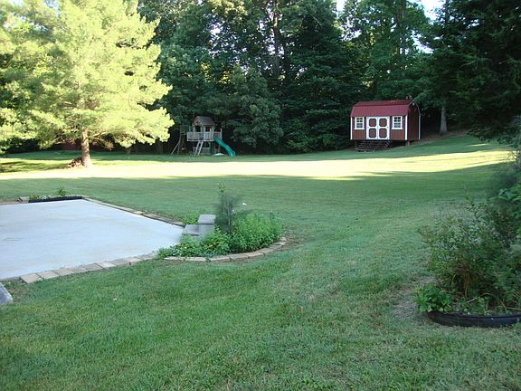 2nd image of 1228 Buxton Dr