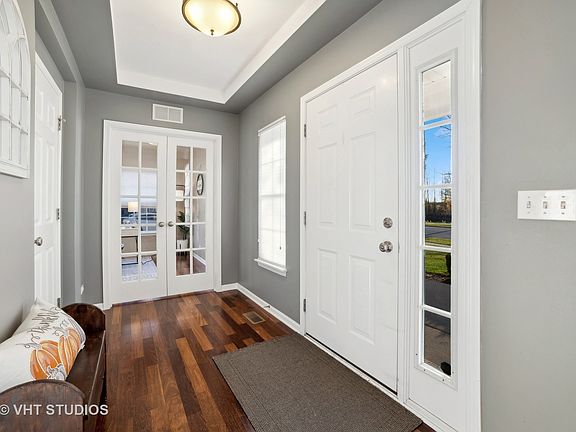4th image of 2105 Pembridge Dr