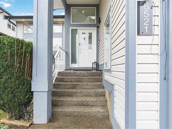 2nd image of 8521 168th St