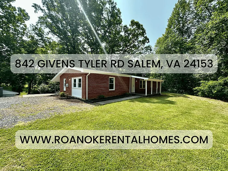 842 Givens Tyler Rd — Photo 1