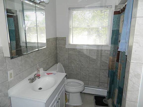 Main Bath