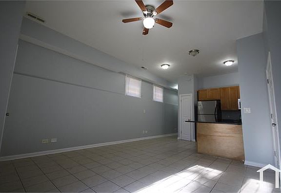 3rd image of 3106 W Arthington St #G