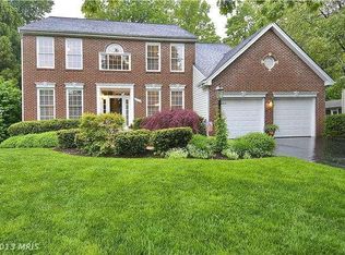 8014 Chippenham Ct, Fairfax Station, VA 22039