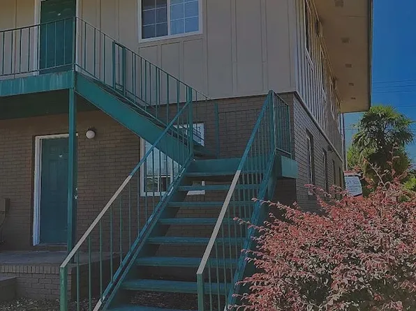 University Pointe Apartments