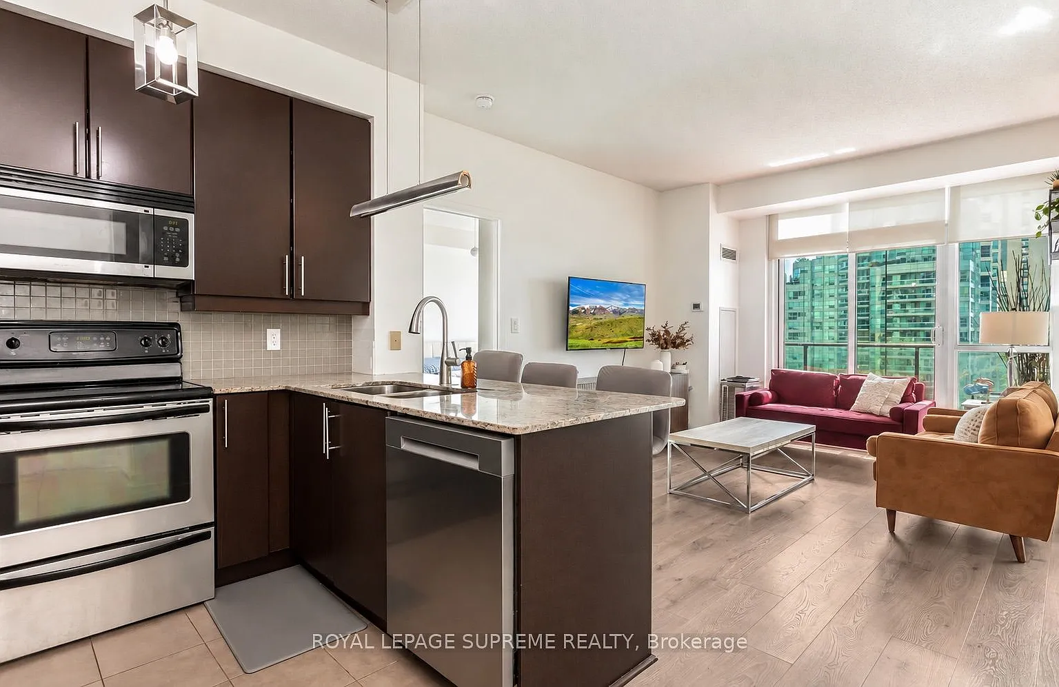3 bed, $3,650 — Photo 4