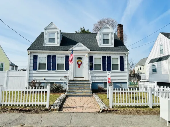 107 Fayette St, Quincy, MA 02170