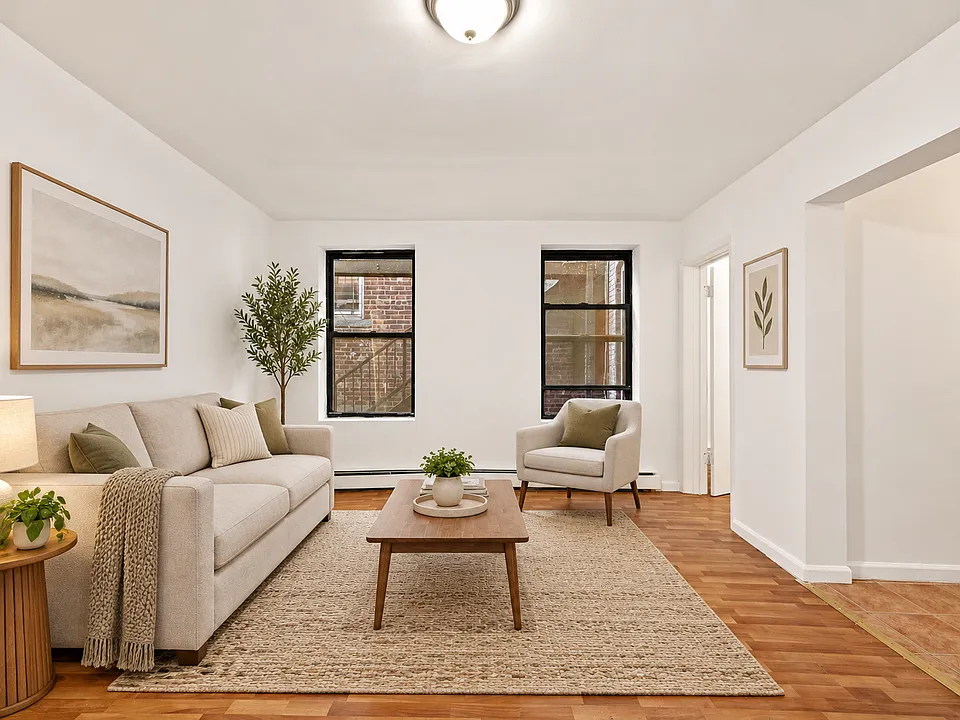 80 Park Ave #2R