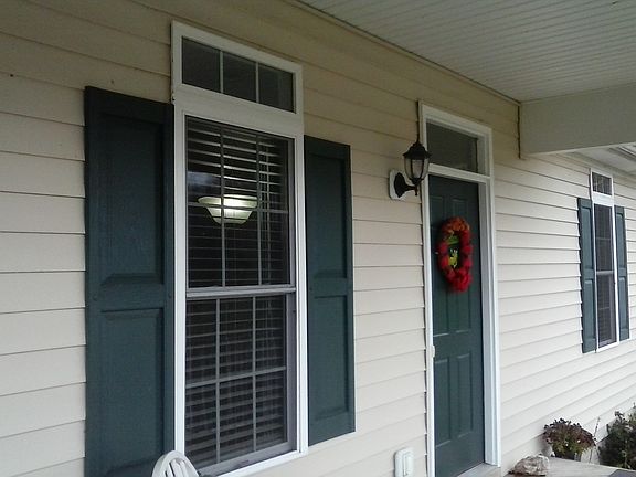 4th image of 6547 Lovers Ln