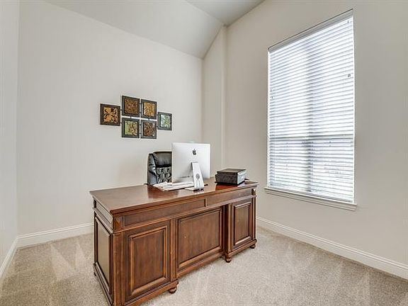 3rd image of 1117 Olympic Dr