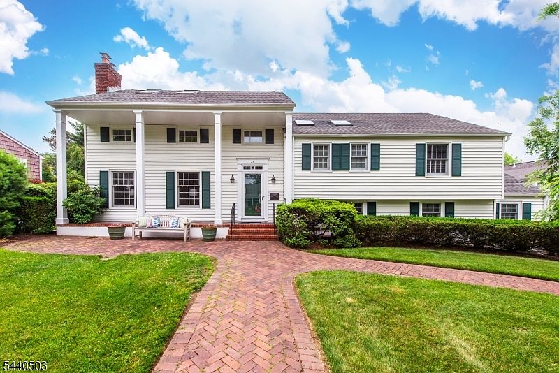 1st image of 26 Cornell Way