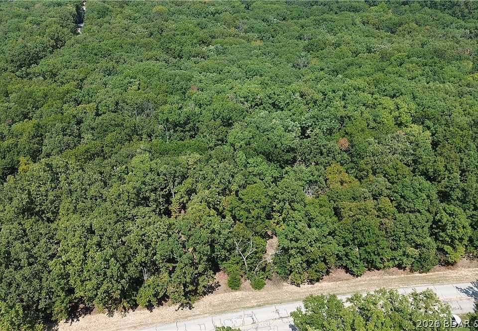 2nd image of 640 Grand Point Blvd