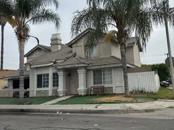 5525 Sun Ln, Bell Gardens, CA 90201