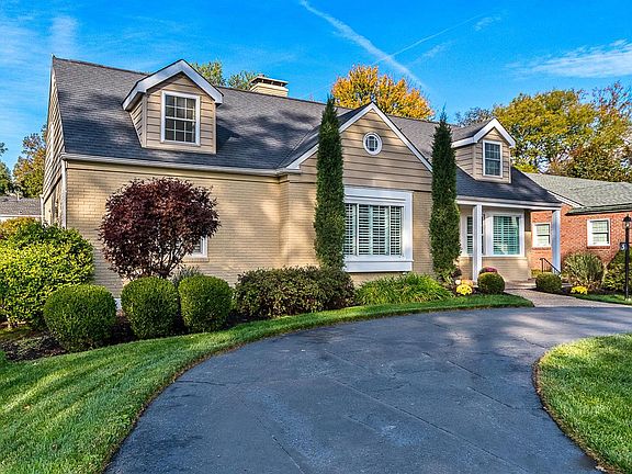 3rd image of 5 Armstrong Dr