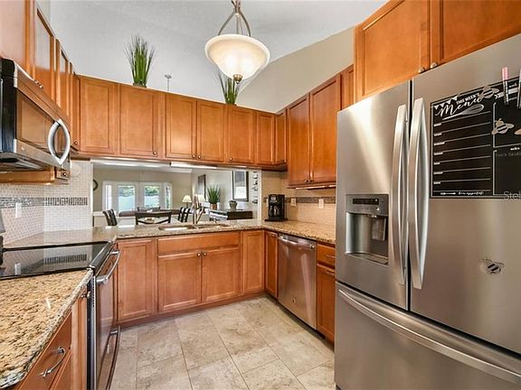 5th image of 3439 Laurel Dale Dr