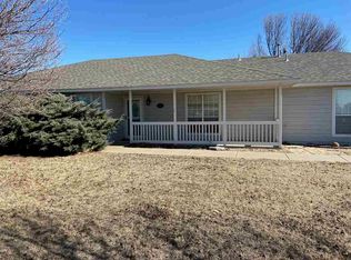 202 G St, Elgin, OK 73538