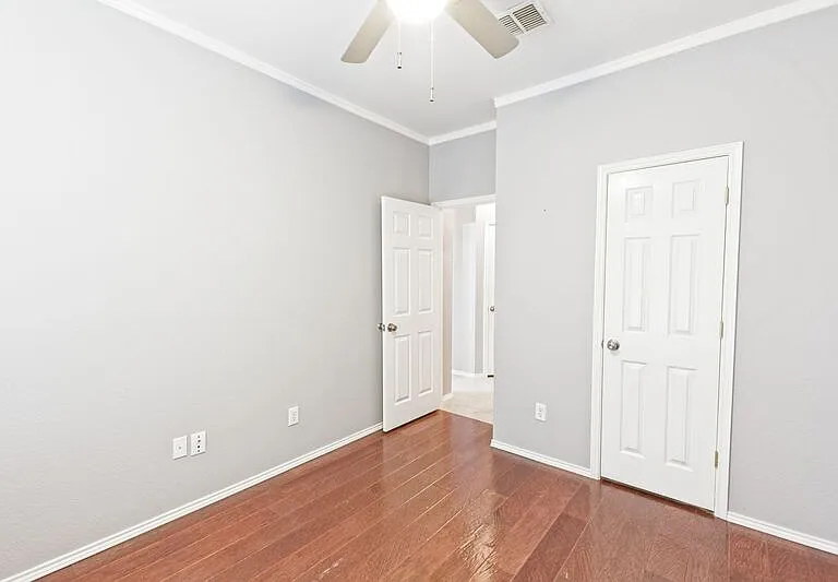 9220 Norman Dr — Photo 8