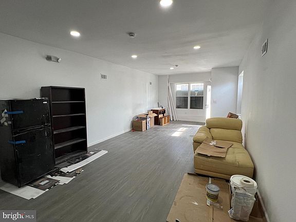 4th image of 1550 S 24th St