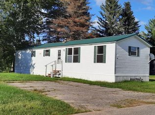 289 Kelley Mobile Home Park, Millinocket, ME 04462