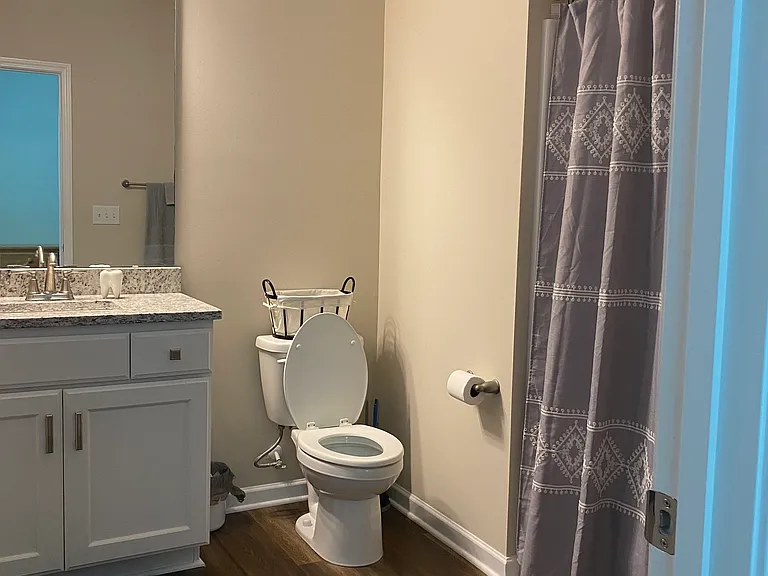 130 Park Ave — Photo 10