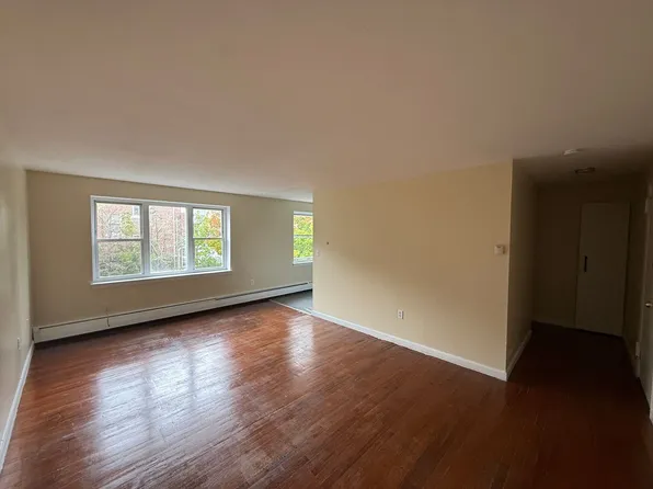 105 Preston St., 105 Preston St, Hartford, CT 06114