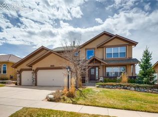 9928 Palisade Ridge Dr, Colorado Springs, CO 80920