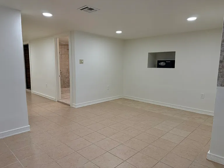 49 Belmont Ave #1 — Photo 33