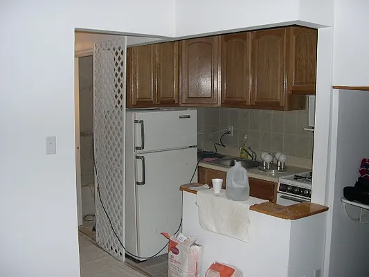 Rented by Peter Ashe | media 43