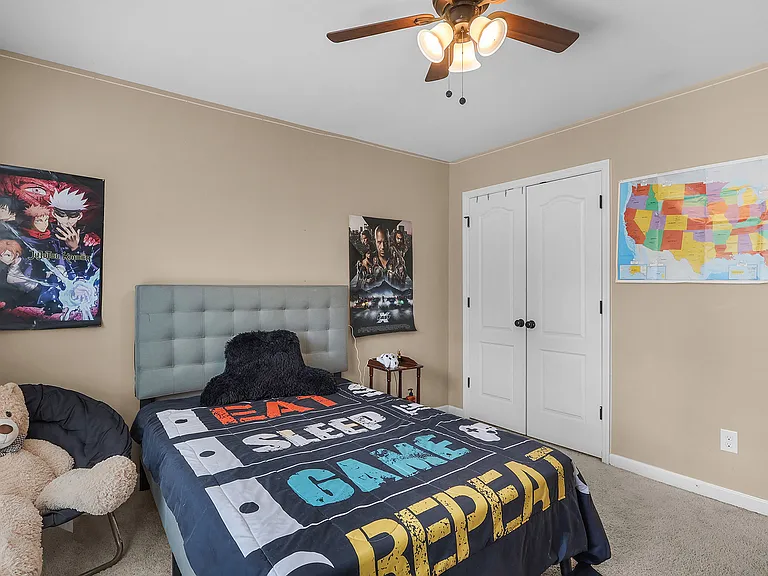 113 Greystone Dr — Photo 35