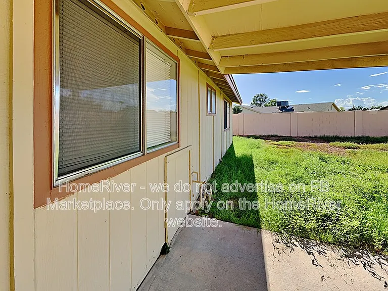 15426 N 61st Dr — Photo 12